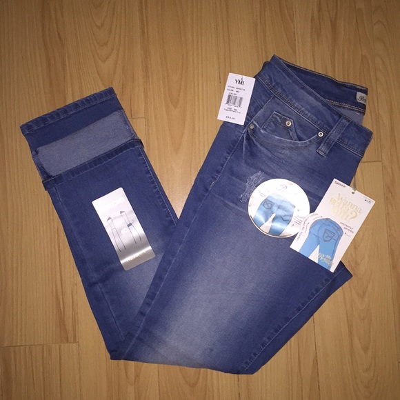 Royalty Denim - NWT ROYALTY Wanna Betta Butt? Jeans-Size 6